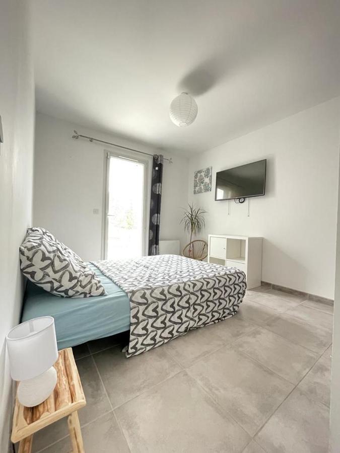 Villa avec piscine Cuers Esterno foto