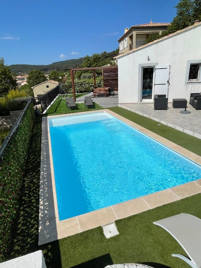 Villa avec piscine Cuers Esterno foto